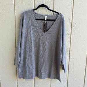 Hope made in the world baby alpaca deep V Neck seam oversized sweater La…